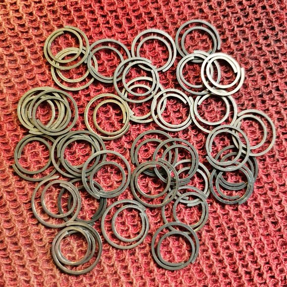 Spiral paper clips, handmade by California artist, unusual tiny works of art - Picture 2 of 7